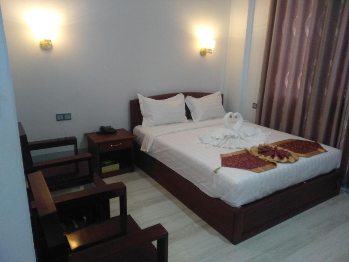 Mandalar May One Hotel Mandalay Exterior photo