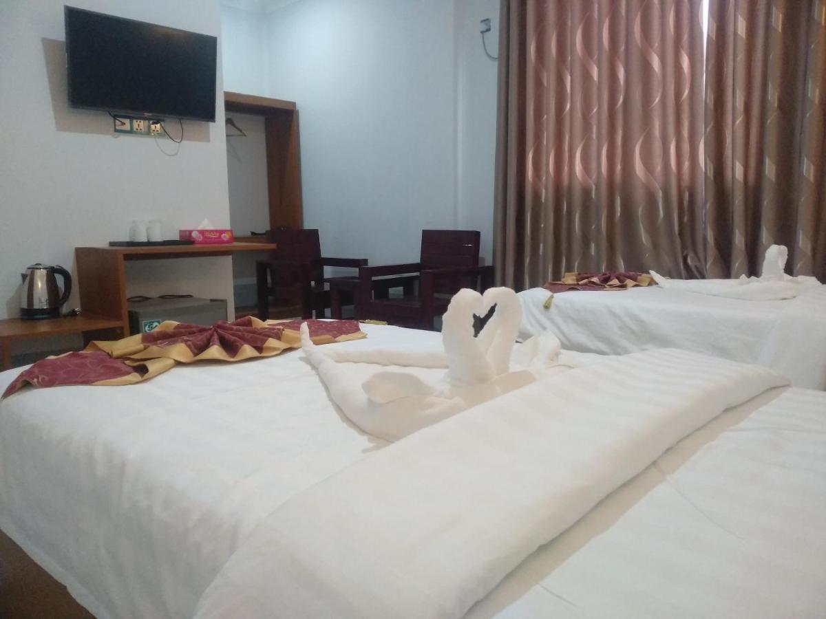 Mandalar May One Hotel Mandalay Exterior photo
