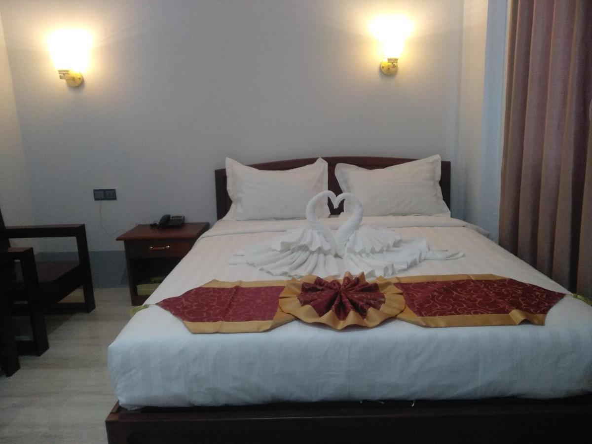 Mandalar May One Hotel Mandalay Exterior photo