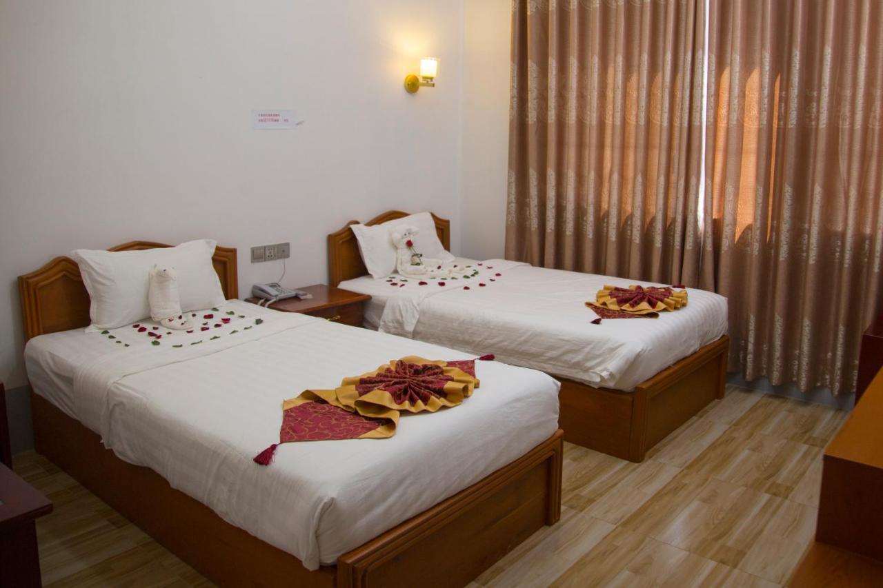 Mandalar May One Hotel Mandalay Exterior photo
