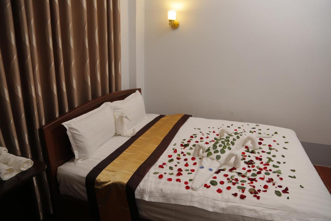 Mandalar May One Hotel Mandalay Exterior photo